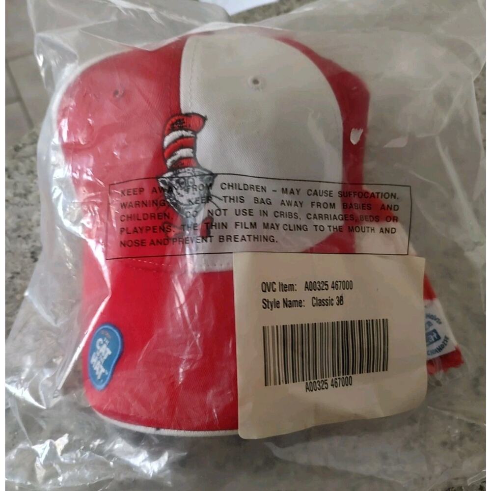 Vintage 2003 Dr. Seuss Cat in the Hat Official Movie Merchandise Hat & Scarf NIB